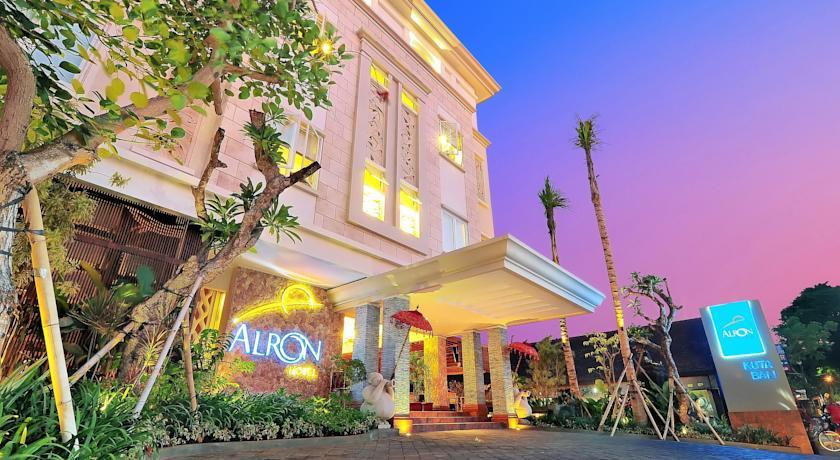 Alron Hotel Kuta Powered By Archipelago Exteriér fotografie